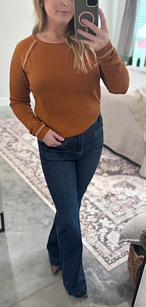 SANDSTONE WAFFLE TOP