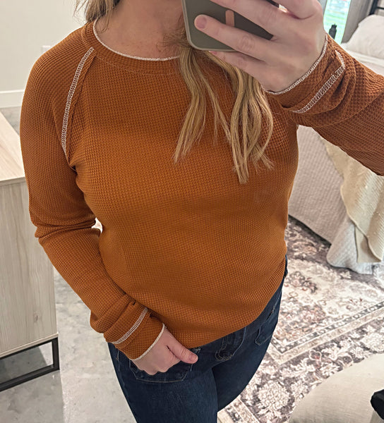 SANDSTONE WAFFLE TOP