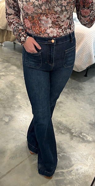 RISEN FLARE PATCH POCKET JEANS