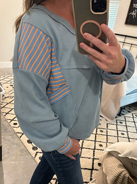 SOMETHING BLUE COLORBLOCK TOP