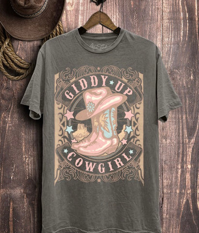 GIDDY UP COWGIRL TEE