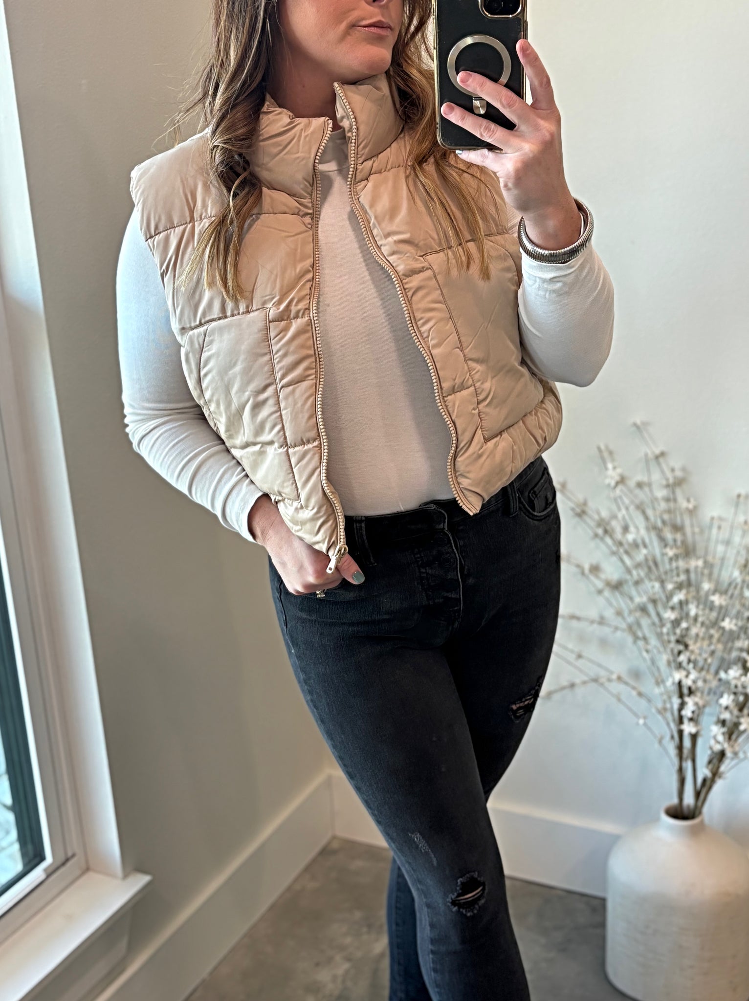 KHAKI CROPPED PUFFER VEST